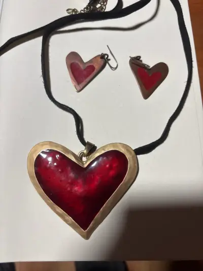 Set collar y aros corazón rojo - miniatura 1