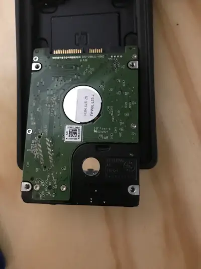 Disco duro WD 1TB - miniatura 2