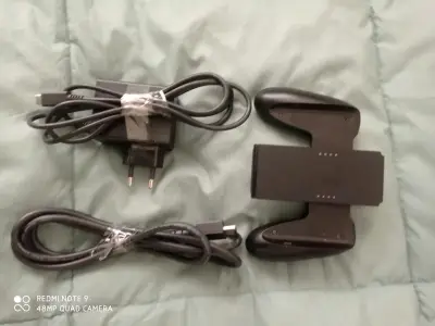 Nintendo Switch con accesorios y joystick - miniatura 6