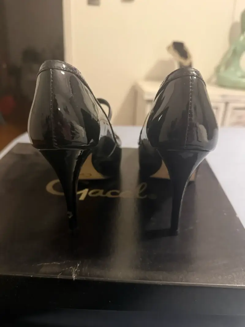 Zapatos de charol negro elegantes - 3