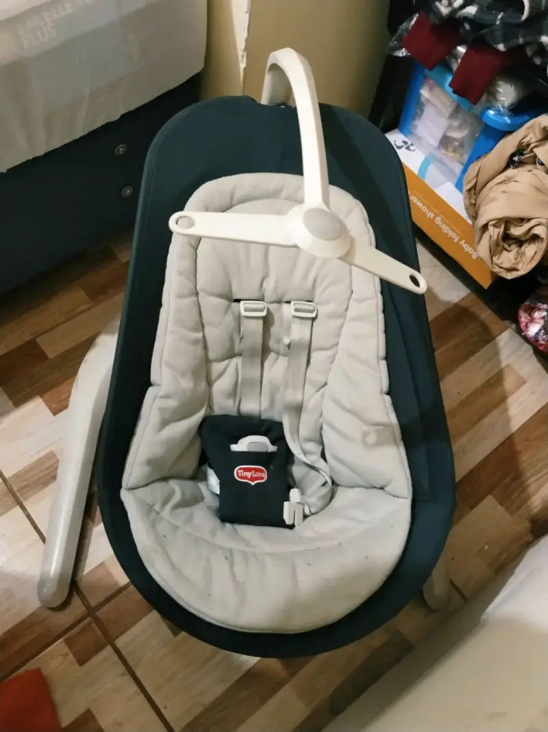 Silla mecedora para bebé - 2