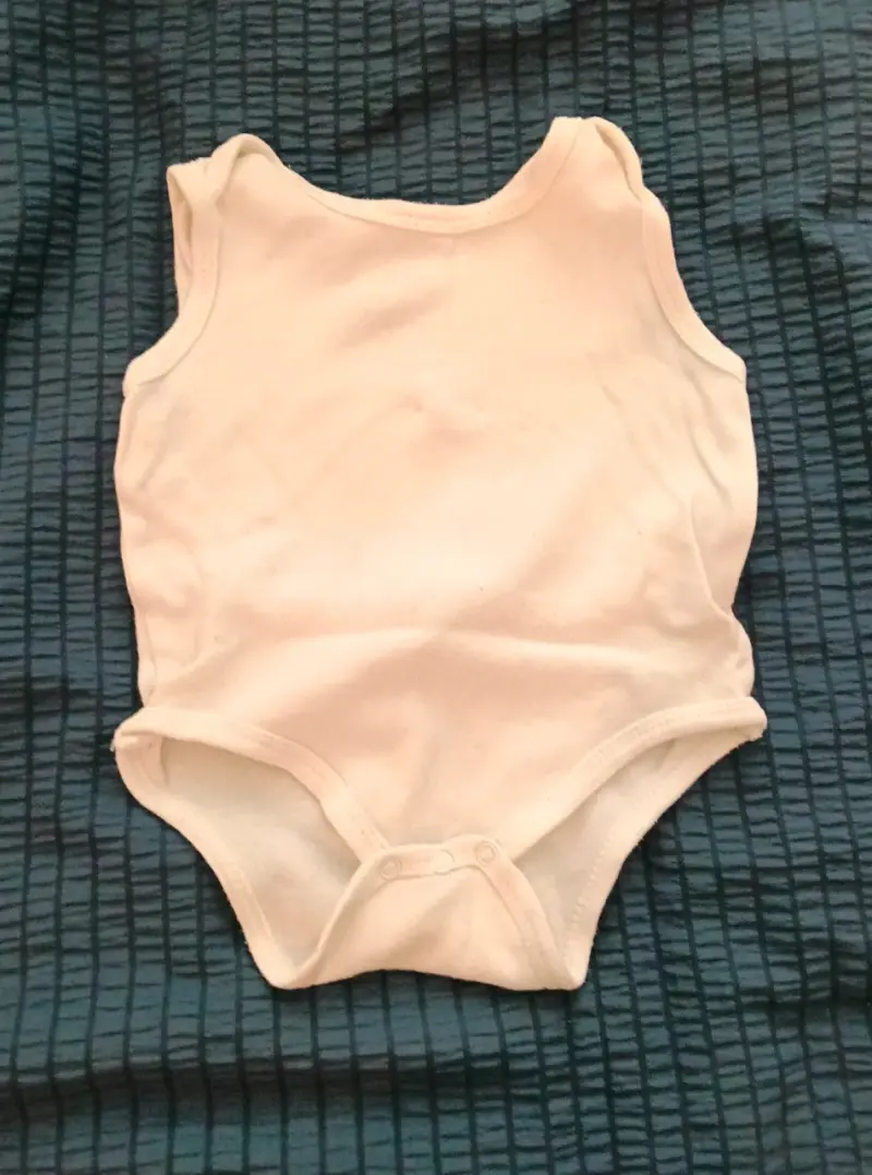 Body de bebé blanco sin mangas (niña) - 5