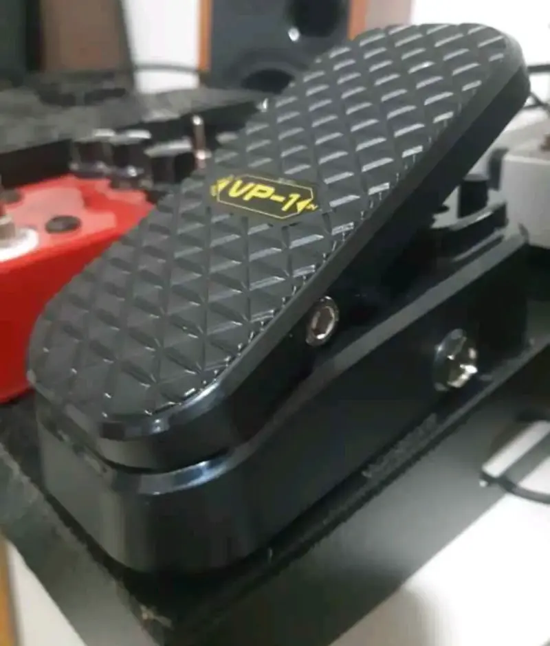Pedal de volumen/Expresión VP-1 - 2