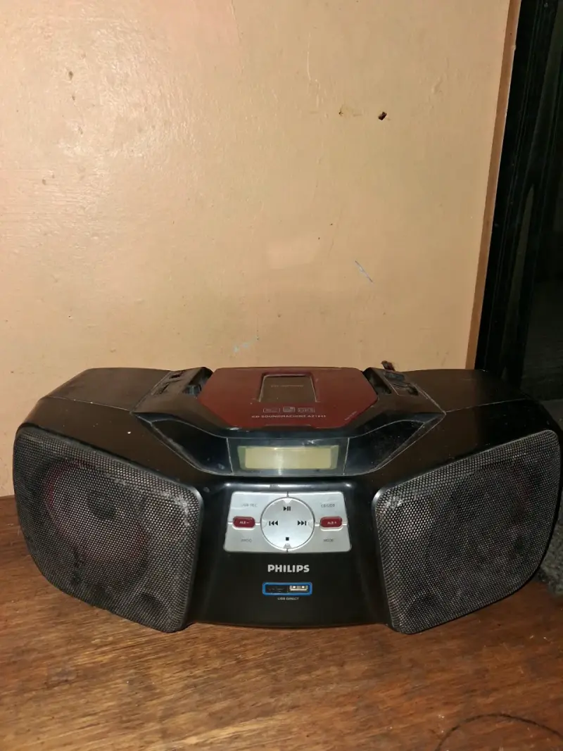 Radio Philips con reproductor CD