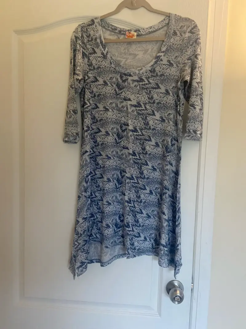 Vestido estampado azul blanco