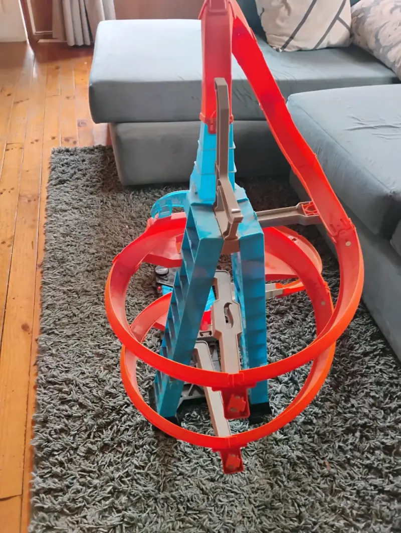Pista de autos Hot Wheels - 1