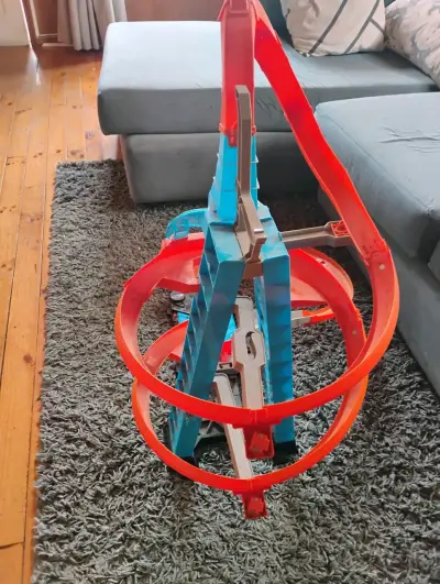 Pista de autos Hot Wheels - miniatura 1