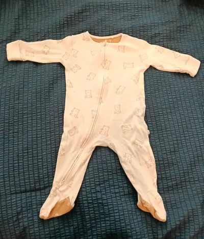 Pijama enterizo de bebé con cierre - miniatura 2
