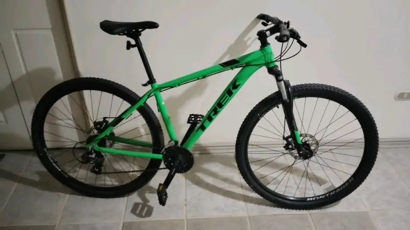 Bicicleta montaña Trek verde - 1
