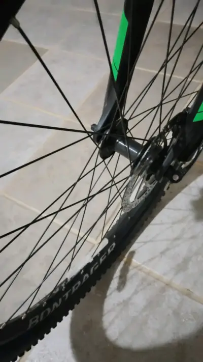 Bicicleta montaña Trek verde - miniatura 5