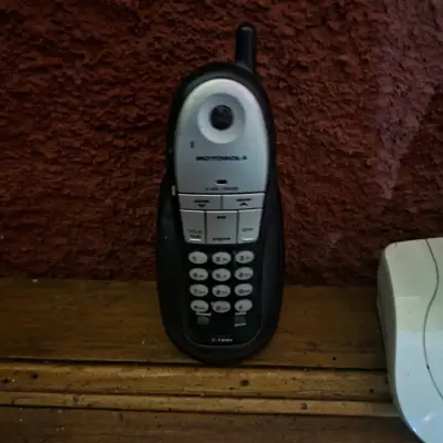 Teléfono inalámbrico Motorola - miniatura 1