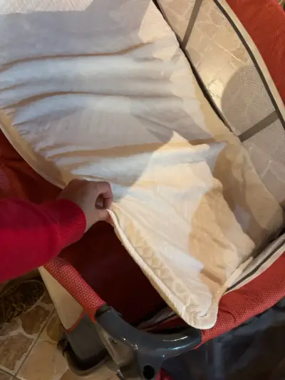 Cuna plegable roja con bolso infanti - miniatura 2