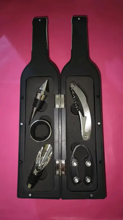 Set de accesorios para vino - miniatura 1