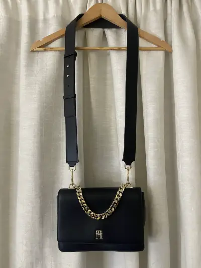 Cartera Nueva Tommy Hilfiger - miniatura 2
