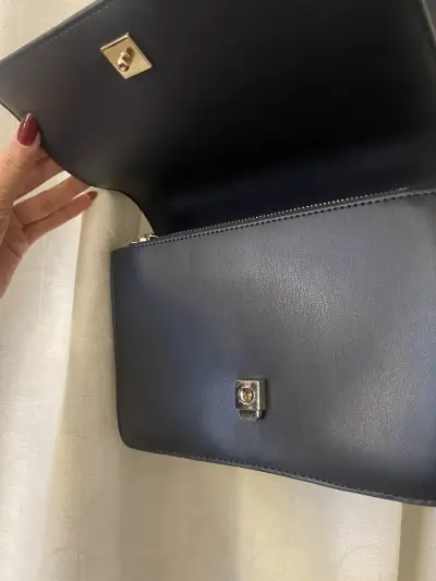 Cartera Nueva Tommy Hilfiger - miniatura 3