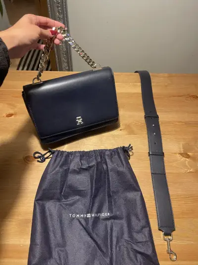 Cartera Nueva Tommy Hilfiger - miniatura 5