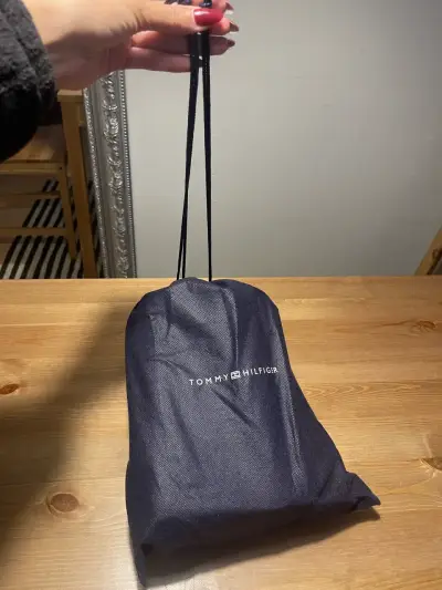Cartera Nueva Tommy Hilfiger - miniatura 6