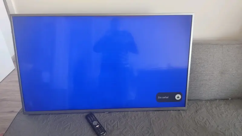 Televisor LED con control remoto - 5