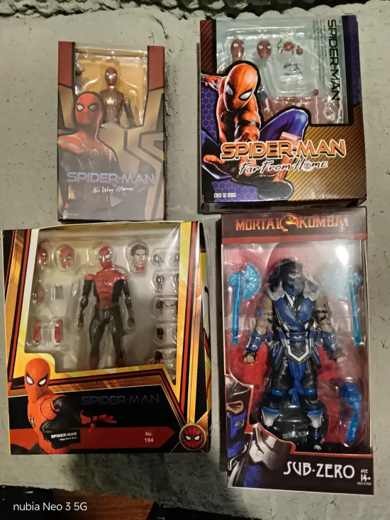 Figuras de acción Spider-Man y Sub-Zero - 1