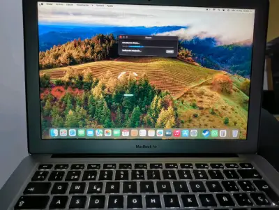 MacBook Air usado - miniatura 1