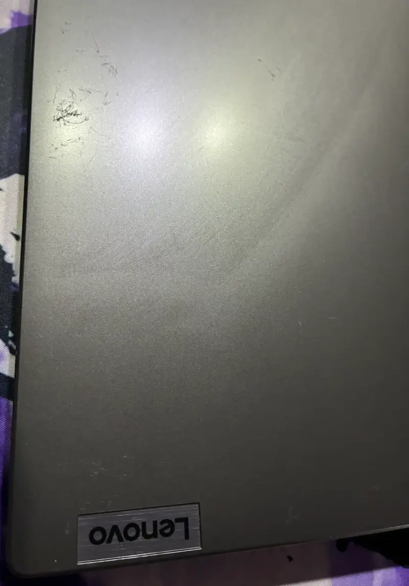 Lenovo v14 v2 I5-1135g7 12gb ram 256ssd - 1