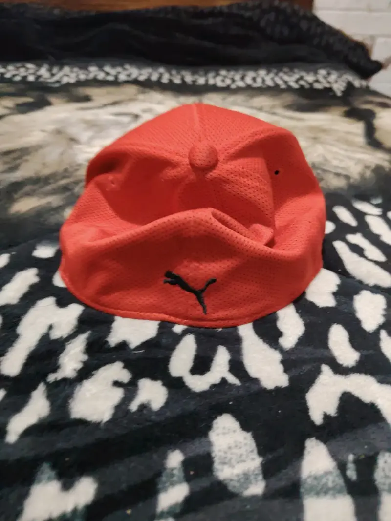 Gorra Puma roja - 2