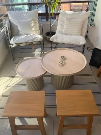Banqueta de madera - miniatura 2
