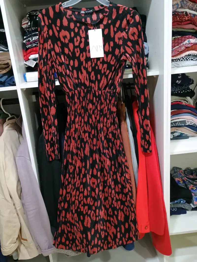 Vestido animal print con etiqueta - 1