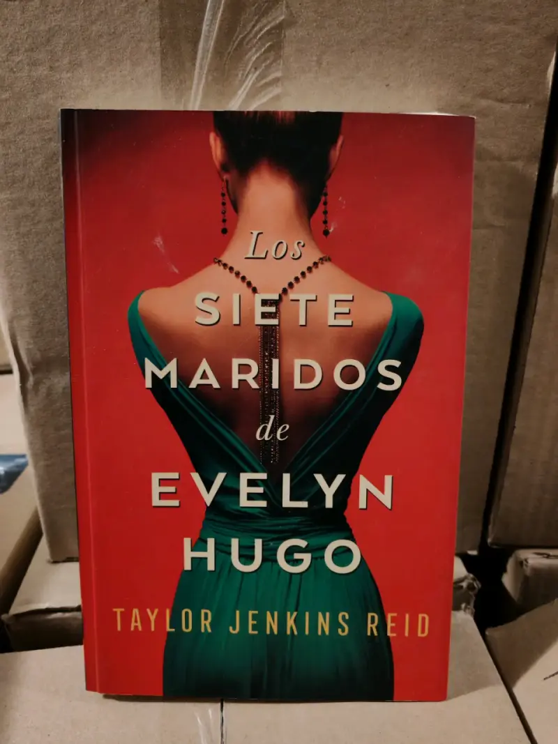 Libro Los Siete Maridos de Evelyn Hugo - 1