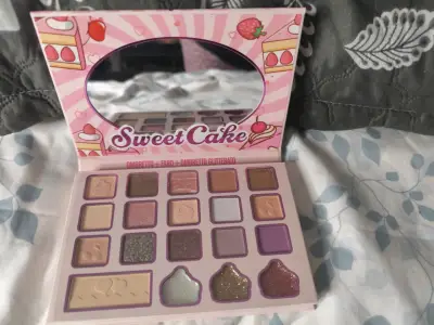 Paleta de sombras Sweet Cake - miniatura 1