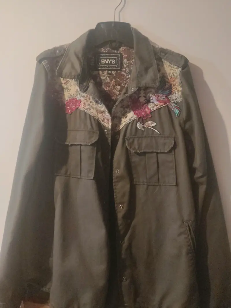 Chaqueta verde bordada BNY'S - 1