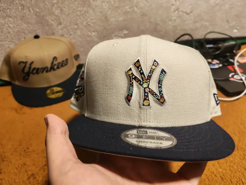 Set de gorros New Era bordados - 5