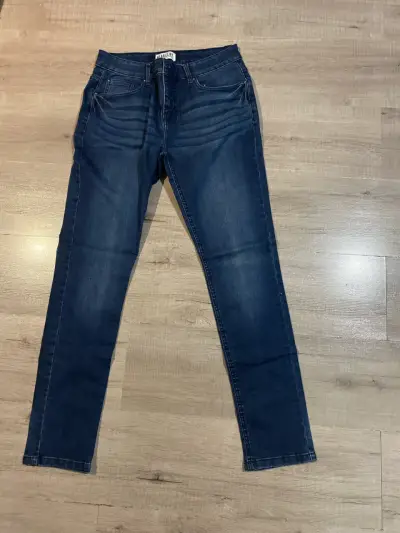 Jeans azul oscuro para varón - miniatura 1