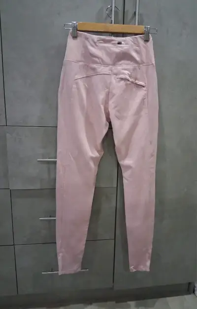 Calsa deportiva rosa talla S - miniatura 3