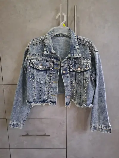 Chaqueta de mezclilla con brillo talla M - miniatura 1