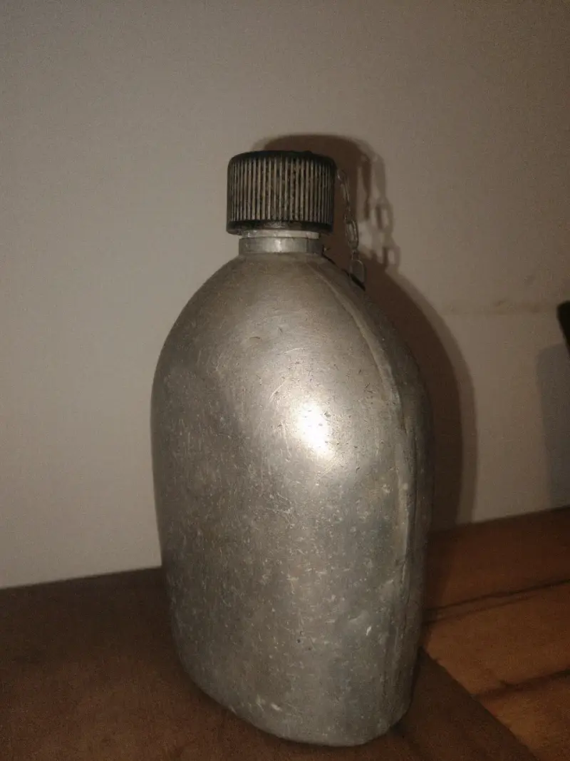 Cantimplora de aluminio vintage - 1