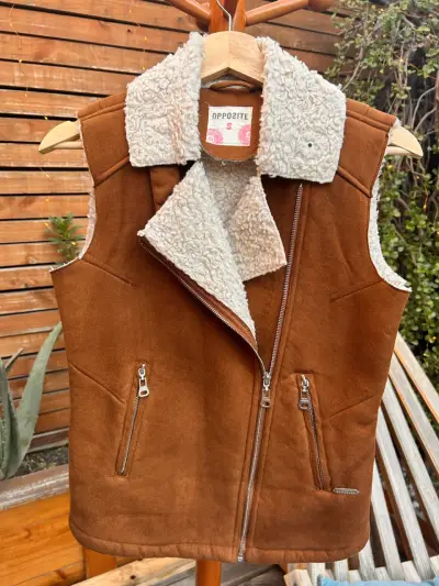 Chaqueta sin mangas - miniatura 1