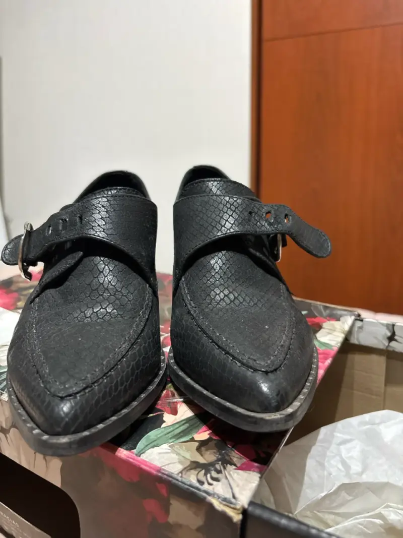 Zapatos de cuero negros con hebilla - 3