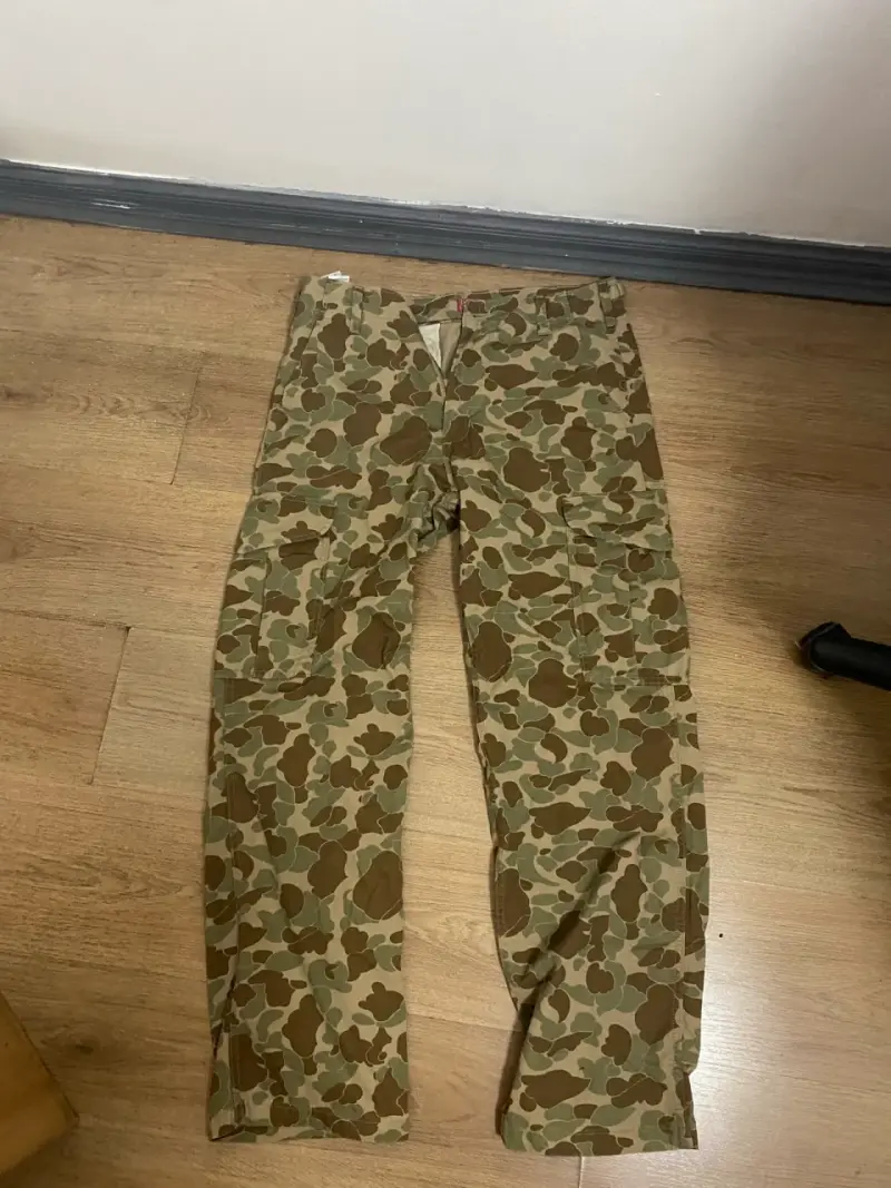 camuflado cargo Levis - 1