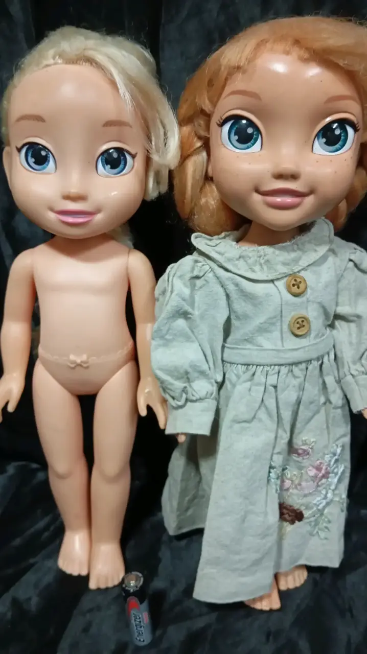 Muñecas Ana y Elsa ojitos acrílicos