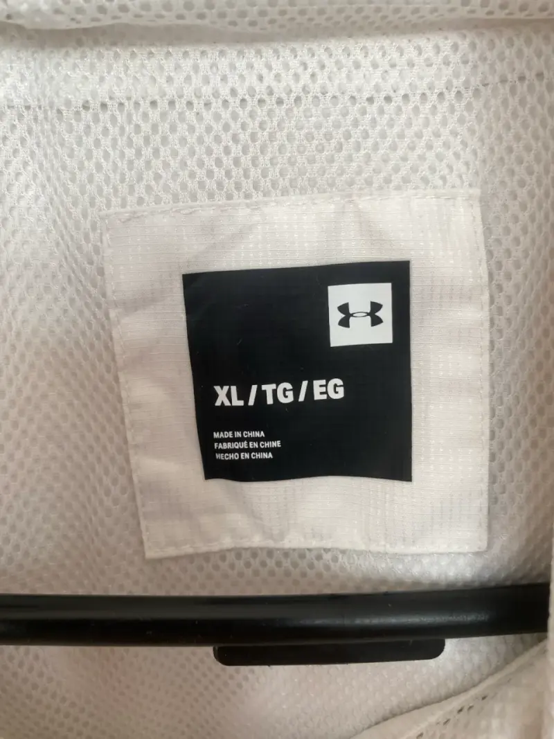 Cortaviento Under Armour bicolor - 2