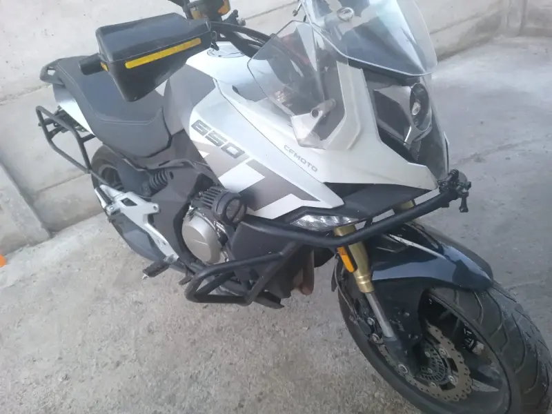 CF moto MT 650 año 2022 - 2
