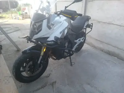 CF moto MT 650 año 2022 - miniatura 3