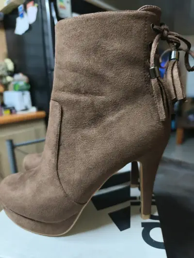 Botines de tacón marrón - miniatura 2