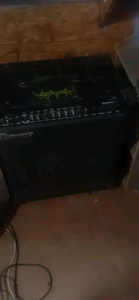 Amplificador Ibanez para guitarra - 5