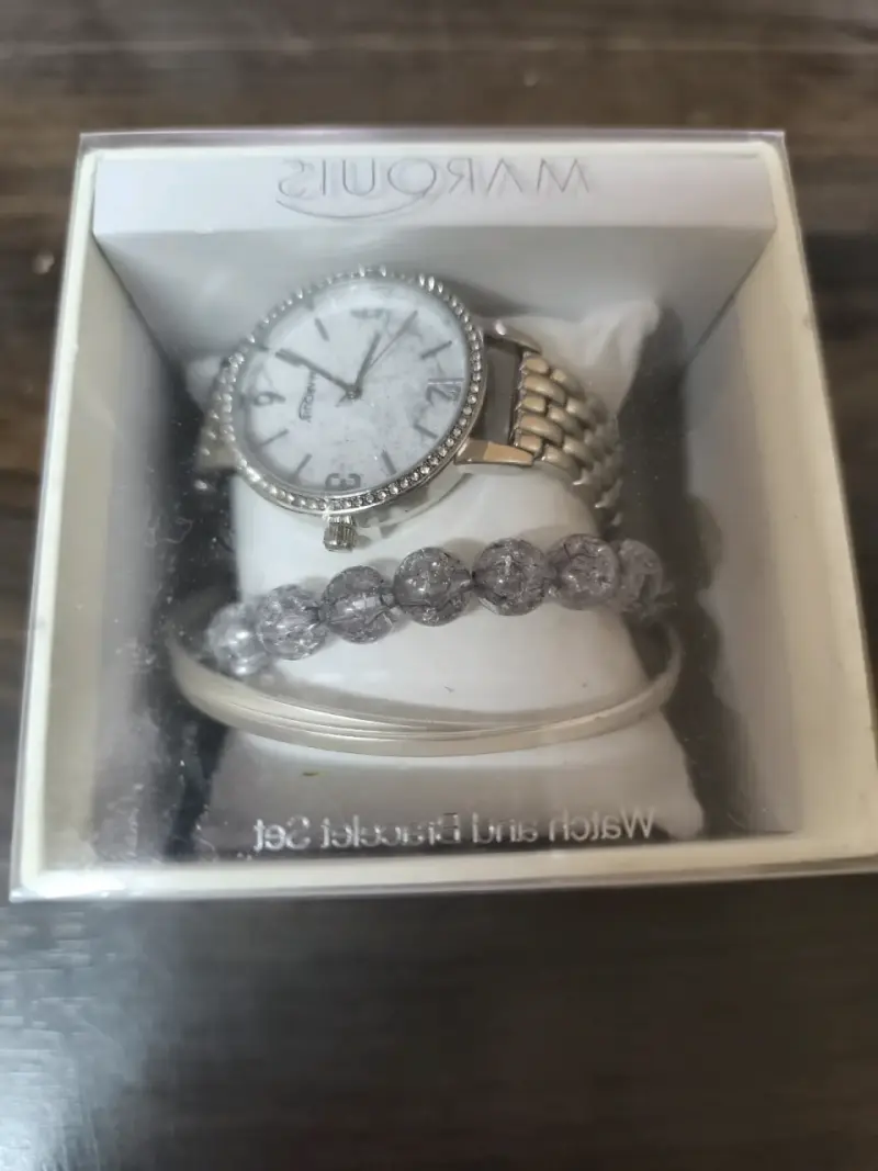 Reloj de pulsera plateado elegante - 3