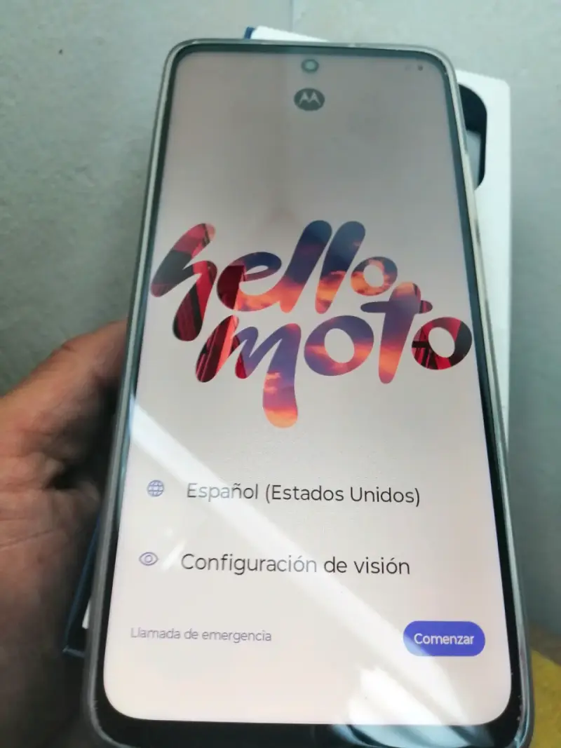 Celular Motorola nuevo - 1