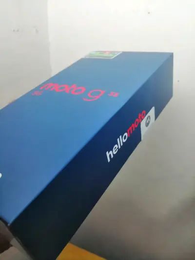 Celular Motorola nuevo - miniatura 2