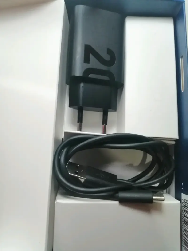Celular Motorola nuevo - 4