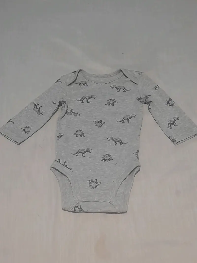 Conjunto de tres bodies de bebé Carter's - 4